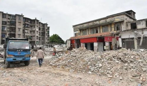 金平區(qū)啟動(dòng)金砂西路西延工程征拆新階段 汽車總站周邊部分建筑拆除有序推進(jìn)