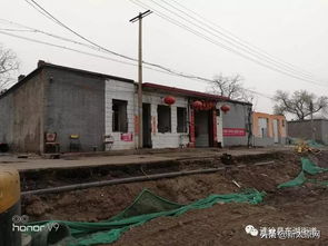 清徐鳳儀街沿線商戶積極配合紅線內(nèi)建筑物自拆紀(jì)實(shí)